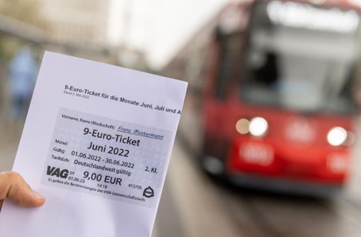 Das 9-Euro-Ticket bietet manche Chance, birgt aber auch Probleme. Foto: Karmann/dpa