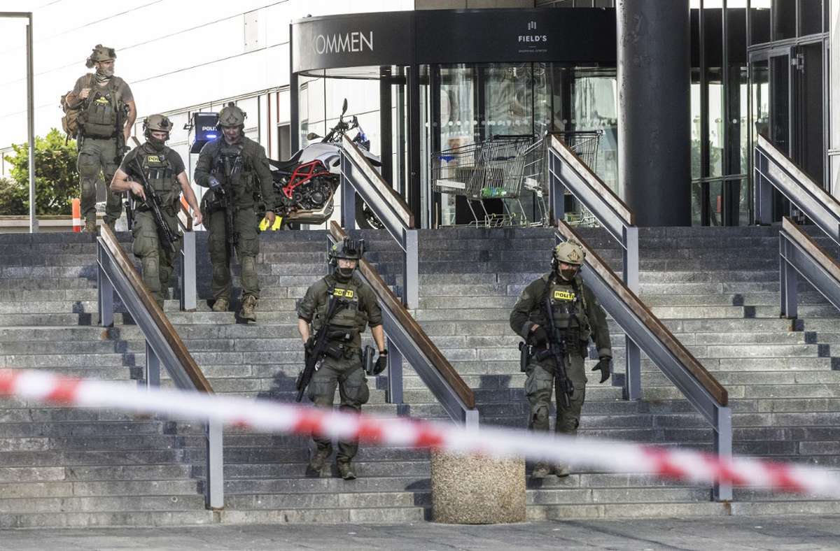 Tödliche Schüsse in Kopenhagen: Polizei stuft Tat in Einkaufszentrum nicht als Terrorangriff ein