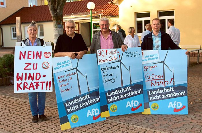 Von AfD-Demo begleitet: Grömbacher Gemeinderat stimmt  Windpark doch noch zu