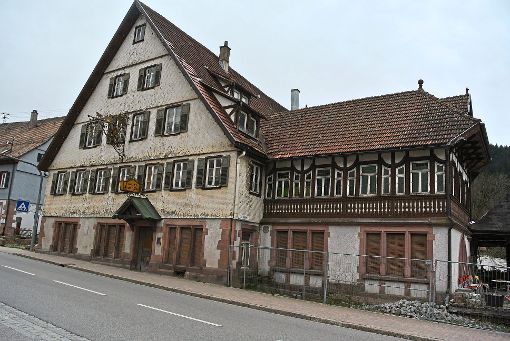 Auch der Stand für die Pläne rund um den  ehemaligen Klostergasthof Hotel Sonne-Post war Thema bei der Fragerunde des Gemeinderats.   Foto: Braun