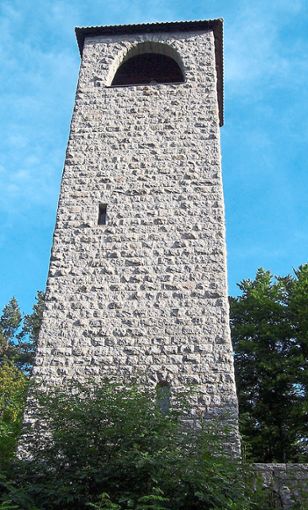 Das Ehrenmal ist eine Gedenkstätte für die in den Weltkriegen gefallenen Bürger der Stadt Triberg.  Foto: Archiv Foto: Schwarzwälder Bote