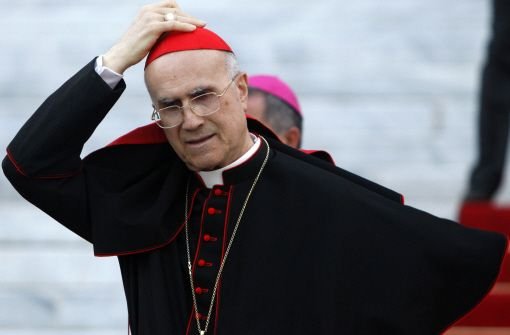 Kardinal Tarcisio Bertone Foto: dpa