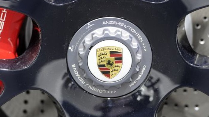 Porsche nimmt Fahrt auf und macht trotzdem Verlust