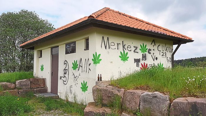 Zweckverband zeigt Graffiti an