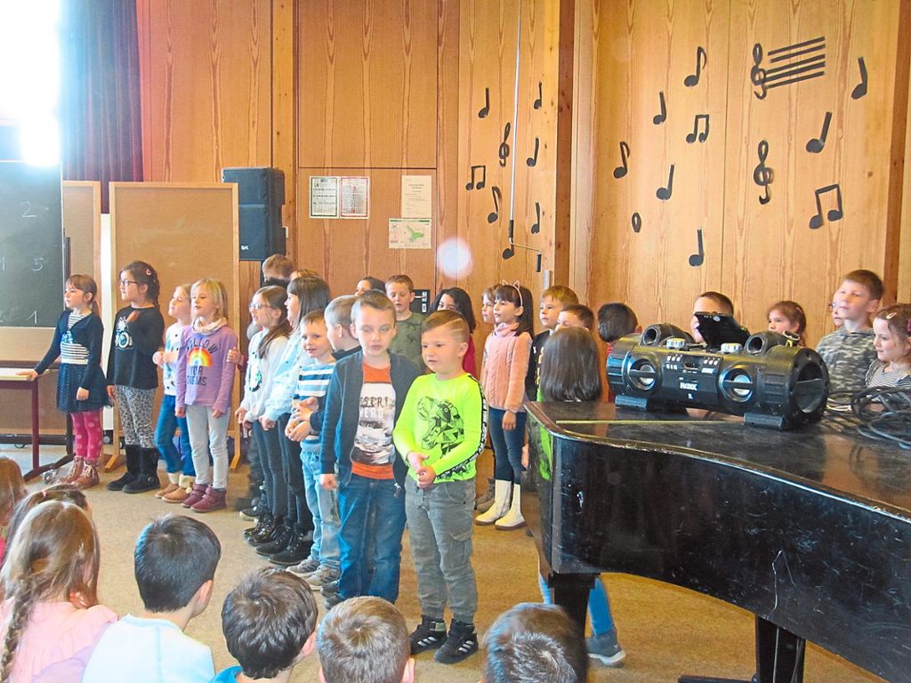 Zum musikalischen Nachmittag treffen sich Schüler der Römerschule und Vorschüler. Foto: Römerschule Foto: Schwarzwälder Bote