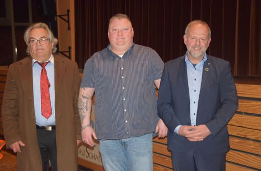 Manfred Haas (von links), Rafal Wojtczak und Bernhard Waidele bei der Kandidatenvorstellung.  Foto: Schwarz