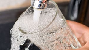 Leitungswasser riecht nach Chlor – das ist der Grund