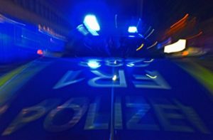 Die Freiburger Polizei hat acht Männer festgenommen, weil sie eine 18-Jährige vergewaltigt haben sollen. (Symbolfoto) Foto: dpa
