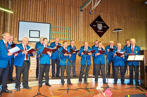 Der  MGV Frohsinn Wälde hatte zu dem gemeinsamen Singen eingeladen und trat auch selbst auf.  Fotos: Schwark Foto: Schwarzwälder Bote