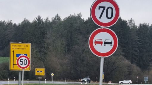 Innerhalb von nicht einmal 20 Metern müssen Autofahrer aktuell von 70 auf 50 Stundenkilometer abbremsen. Foto: privat