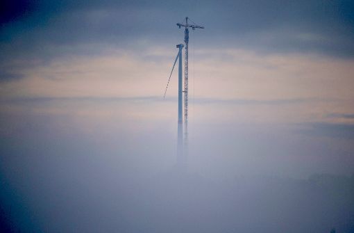 Bis zum 30. September dieses Jahres drehten sich 642 Windräder in Baden-Württemberg. Das  in Gaildorf  (Bild) ist das höchste seiner Art. Foto: dpa
