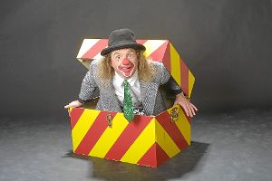 Circus Schabernack – ein Zauberclownprogramm für die ganze Familie mit Clown Zappo ist einer von vielen Programmpunkten beim Kinderfest im Barfußpark.   Foto: Tourist-Information Foto: Schwarzwälder-Bote