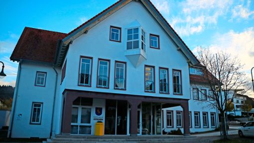 Der Gemeinderat Dotternhausen hat am Mittwochabend den Haushaltsplan für 2024 vorgelegt bekommen. Foto: Marschal