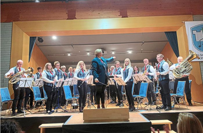 Jahreskonzert des Musikvereins: Kinzighaus in Loßburg platzt aus allen Nähten