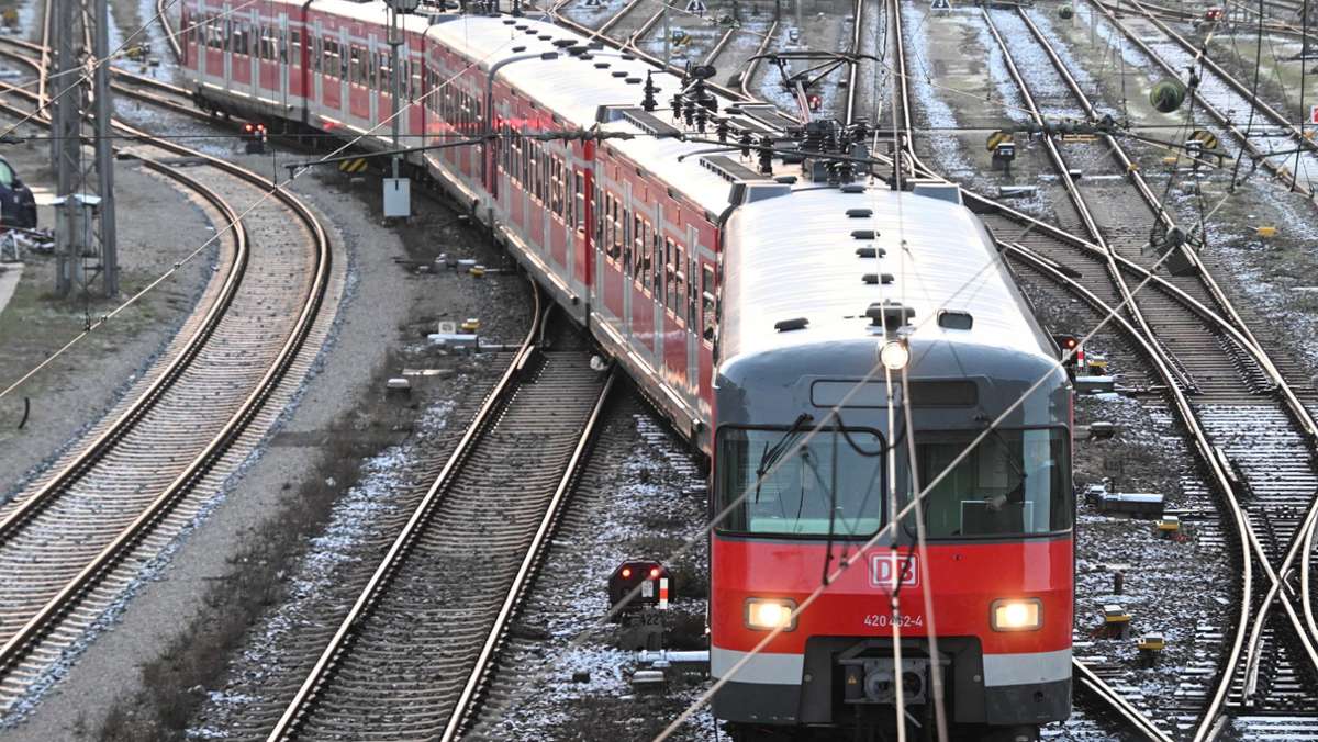 Tarifkonflikt: Bahn ruft EVG zur schnellen Fortsetzung der Verhandlungen auf