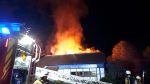 Gasthaus Schlitzohr steht in Flammen