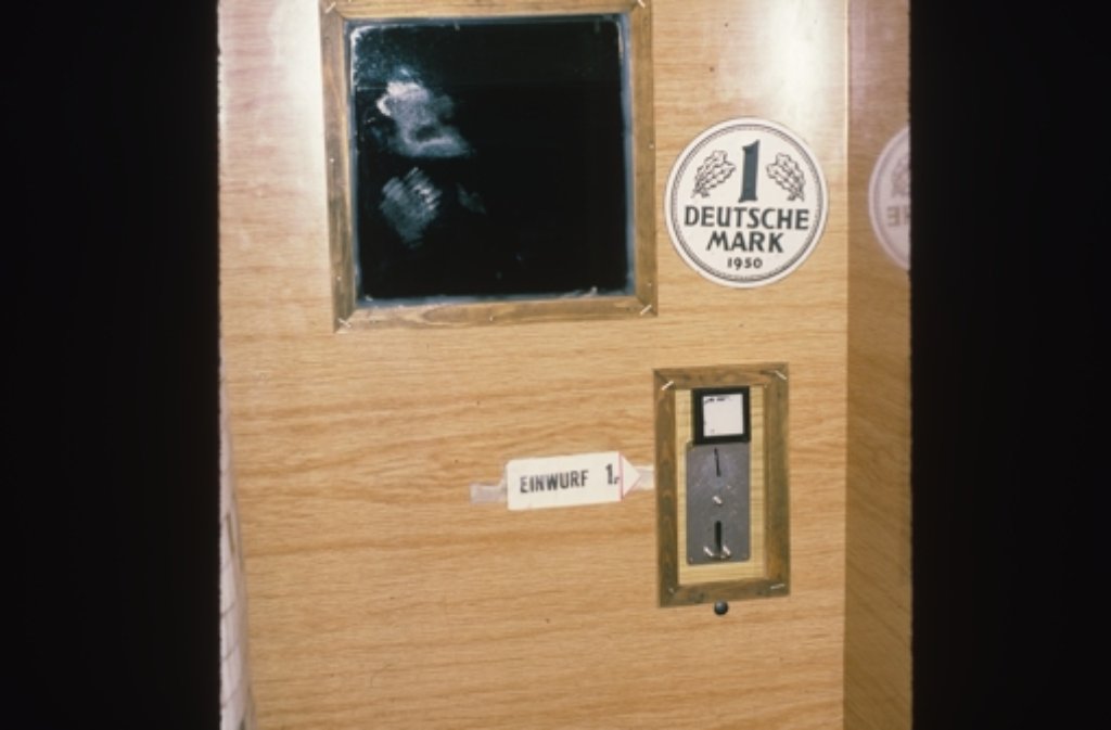 70er Jahre Tanzerinnen Warten In Der Garderobe Auf Ihren Auftritt Schwarzwalder Bote