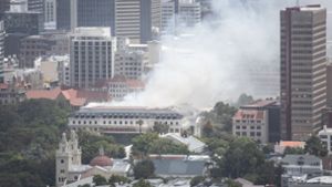 Südafrikas Nationalversammlung durch Feuer komplett zerstört