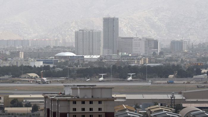 Taliban stehen am Stadtrand von  Kabul