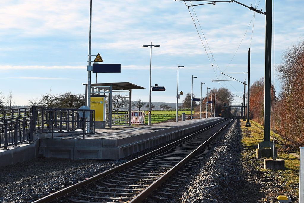 Hält der Zug am Bahnhaltepunkt Eutingen-Nord, oder hält er nicht? Vor dieser Frage standen Fahrgäste in den vergangenen Tagen häufiger.