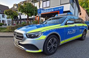 Die Polizei hofft bei ihren Ermittlungen auf weitere Zeugenaussagen zum Sprengstoff-Bankraub in Sulz. Foto: Heidepriem