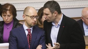 Bleibt Ukraines Premier Jazenjuk?