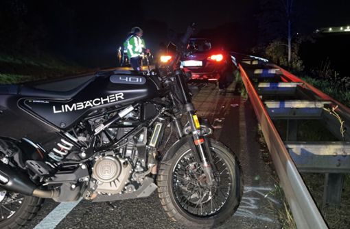 Durch den Unfall zog sich der Motorradfahrer schwere Verletzungen zu. Foto: Blaulichtreport Rottweil/ Klemm