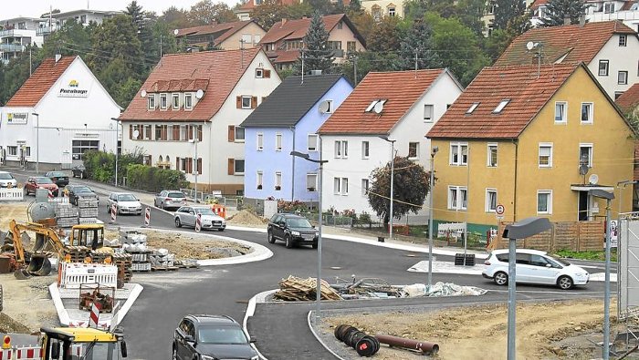 Heimburger-Kreisel: Baustelle geht länger