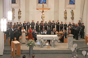 Geistliche Chormusik auf höchstem Niveau zeigen die Künstler Foto: Schuster