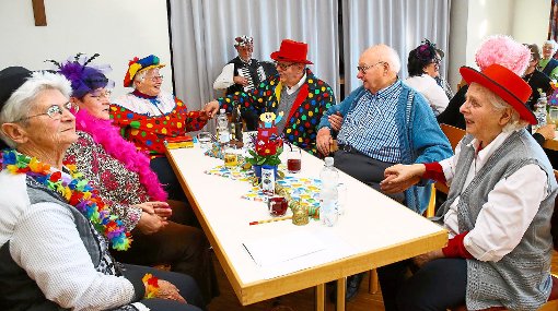 Seniorenpower am Schmotzigen: Die Salzstetter Senioren feierten gestern im katholischen Gemeindezentrum Fasnet.  Foto: Wagner Foto: Schwarzwälder-Bote