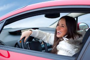 Der Führerschein mit 17 entwickelt sich immer mehr zu einem Erfolgsmodell. Foto: Sergey Peterman/ Shutterstock