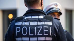 Landkreis Karlsruhe: Messerangriffe bei Streit – vier Frauen verletzt