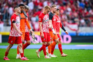 Die Spieler des SC Freiburg sind enttäuscht.  Foto: dpa
