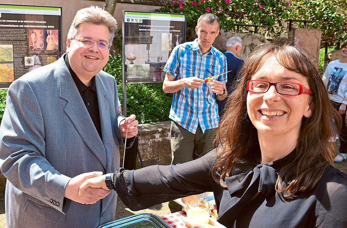 Auch die evangelische Kollegin Martina Schlagenhauf freut sich über die gelungene Renovation. Foto: Fritsche