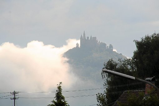 Wichtigste Sehenswürdigkeit in Baden-Württemberg ist die Burg Hohenzollern, schreibt das aktuelle Heft von GEO Spezial. Die Burg wird hier übrigens Hechingen zugeschlagen. Wichtigste Kür-Sehenswürdigkeit ist der Haigerlocher Atomkeller. Foto: Rath