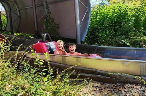 In der Wildwasserbahn des Ravensburger Spielelandes hatten die Kinder offensichtlich viel Spaß. Foto: Graf