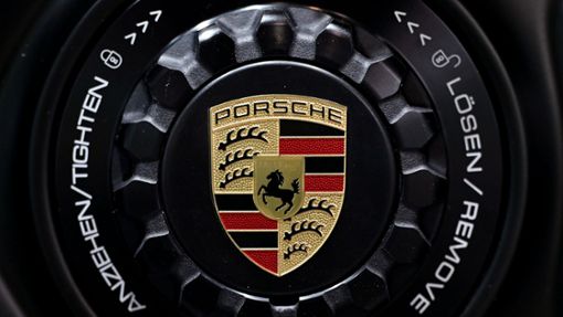 Der Sportwagenbauer Porsche hat in sein Stammwerk in Zuffenhausen 250 Millionen Euro investiert. Foto: dpa/Marijan Murat