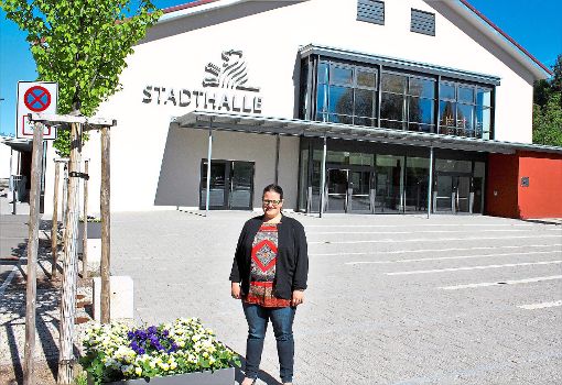 Stadthallenmanagerin Anna Herdner freut sich über die guten Belegungszahlen der Stadthalle.   Foto:  Maier Foto: Schwarzwälder-Bote