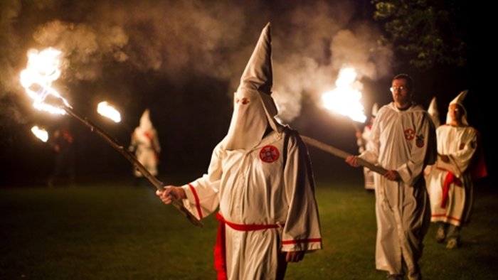 Bis zu 20 Polizisten wollten in Ku-Klux-Klan