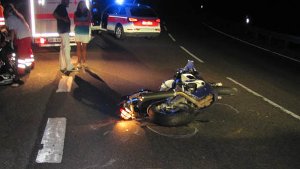 Motorradfahrer stirbt nach Unfall auf L 433