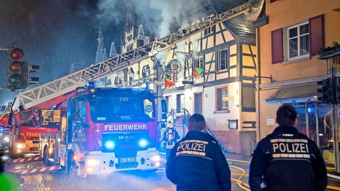 Fachwerkhaus  in der Zeller Altstadt brennt