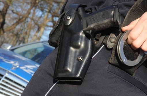 In Ostfildern melden Zeugen Schüsse. Als die Polizei eintrifft, entpuppt sich das Geräusch aber als etwas ganz anderes. (Symbolfoto) Foto: dpa