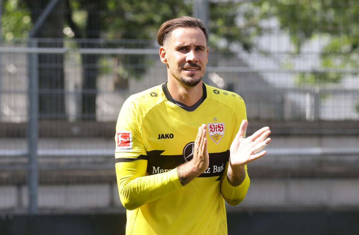 Jens Grahl verabschiedet sich  vom VfB Richtung Frankfurt. Foto: Baumann/Hansjürgen Britsch