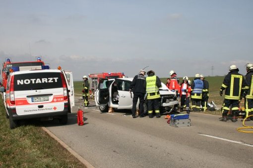 Am Mittwoch ist bei einem Unfall zwischen Dornhan und Marschalkenzimmern eine Autofahrerin schwer verletzt worden. Foto: Danner