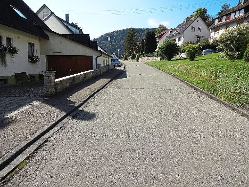 Die Sanierung der Bergstraße ist ein Schwerpunkt im Haushalt. Foto: Hager Foto: Schwarzwälder-Bote