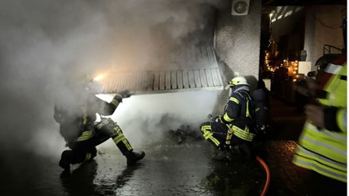 Die Feuerwehr  Mahlberg löschte am Neujahrsmorgen einen Garagenbrand. Foto: Feuerwehr Mahlberg
