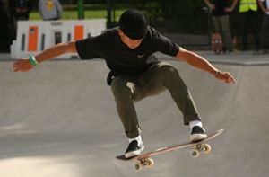 Auf einer Skateranlage in Donaueschingen ist ein Jugendlicher durch Schläge verletzt worden. (Symbolbild). Foto: dpa