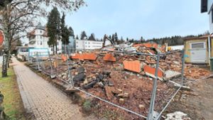Gemeinderat reduziert Stellflächen vor geplantem Neubau im Königsfelder Kurgebiet