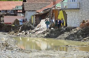 Viele Menschen auf dem Balkan stehen nach dem Hochwasser vor dem Nichts. Foto: dpa