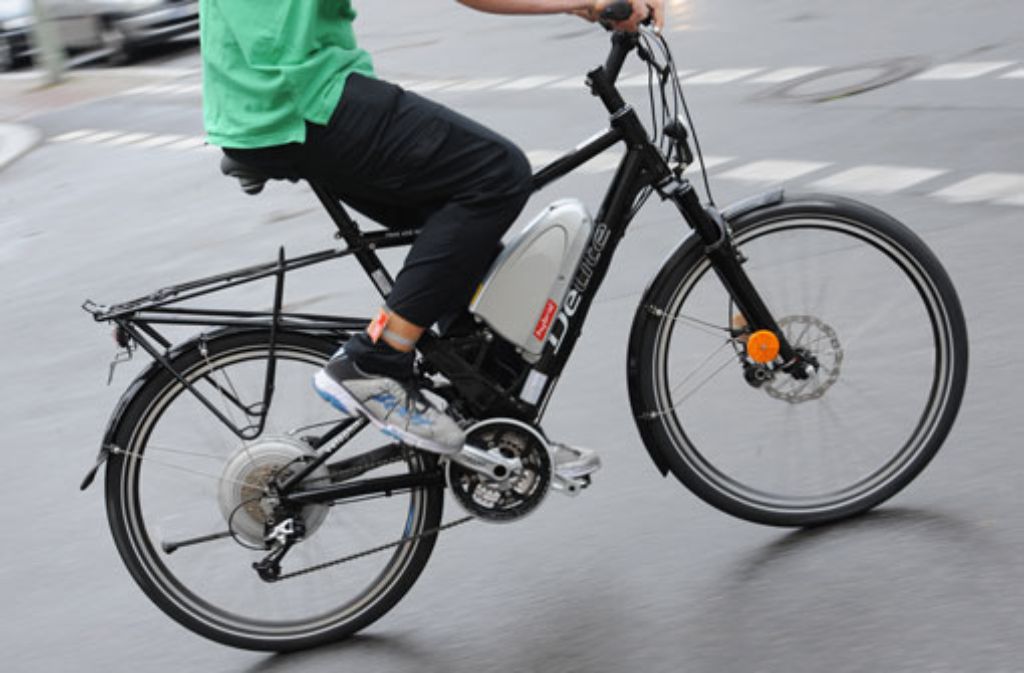 Bei E-Bikes wird die Geschwindigkeit oft unterschätzt Foto: dpa/Symbolbild